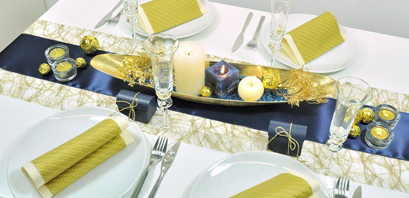 Tischdekoration in Gold und Blau