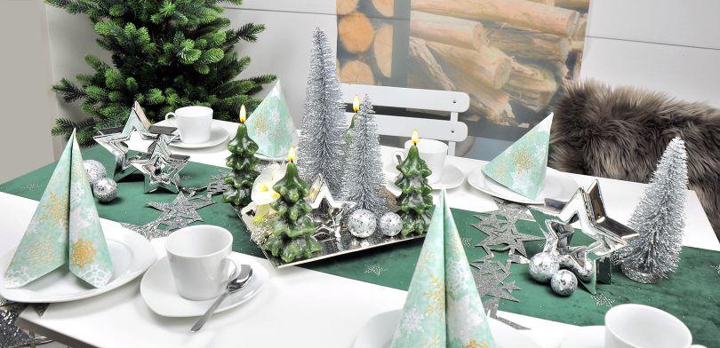 Tischdekoration "Samt trifft Glitter" zu Weihnachten