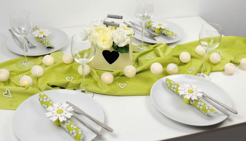 Tischdekoration "Grüne Samtwiese"