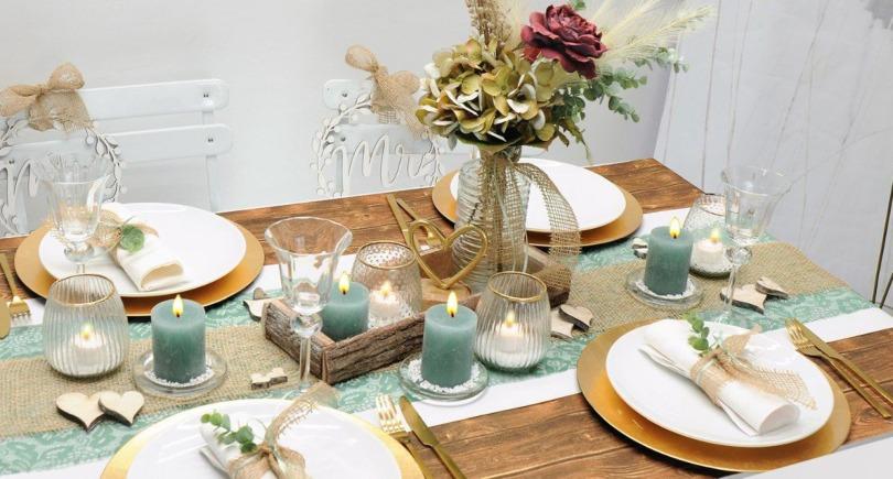 Moderne Tischdekoration zur Hochzeit mit Eukalyptus und Jute - Tischdeko mit Jute