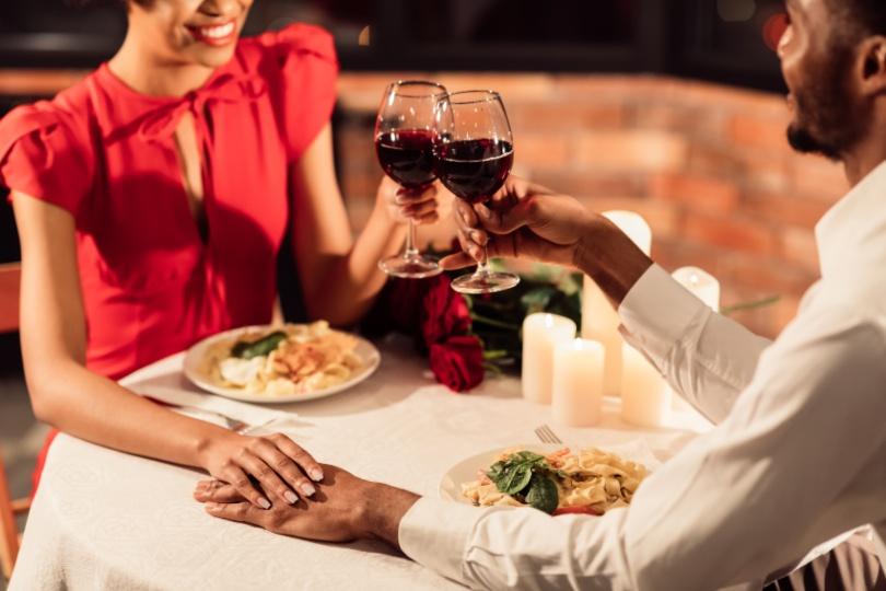 Romantisches-Dinner - Ideen für die Rosendeko