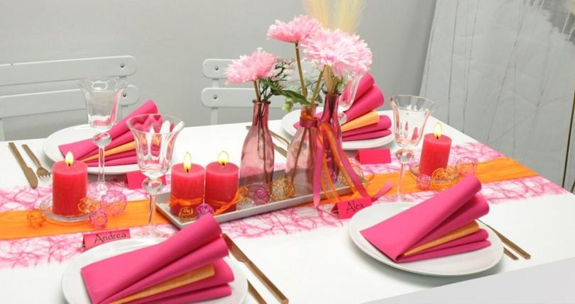 Sommerliche Tischdekoration in Pink und Orange - Tischdeko für das Sommerfest zuhause