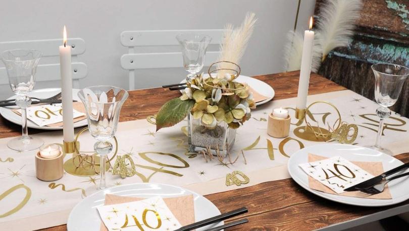 Tischdekoration zum 40. Geburtstag mit Zahlenband in Gold - Tischdeko zum runden Geburtstag